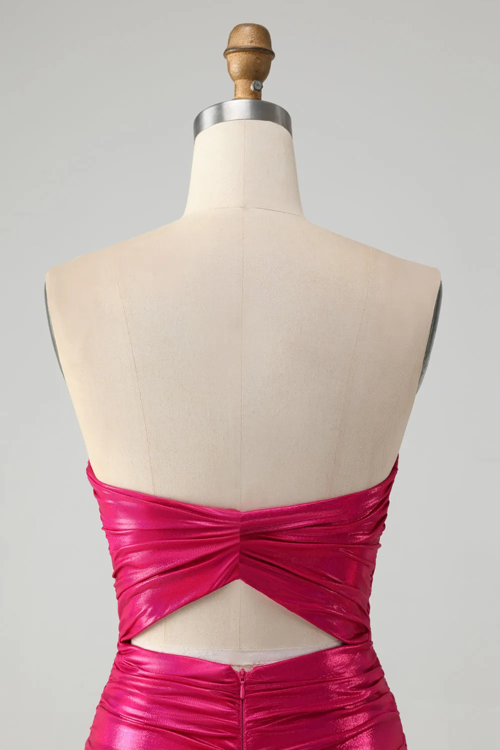 Chic Strapless Keyhole Pleated Fuchsia Tight Metallic Homecoming Dress