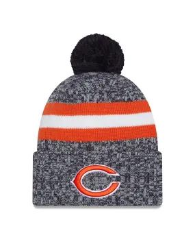 Chicago Bears New Era 2023 Sideline - Sport Cuffed Pom Knit Hat - Navy