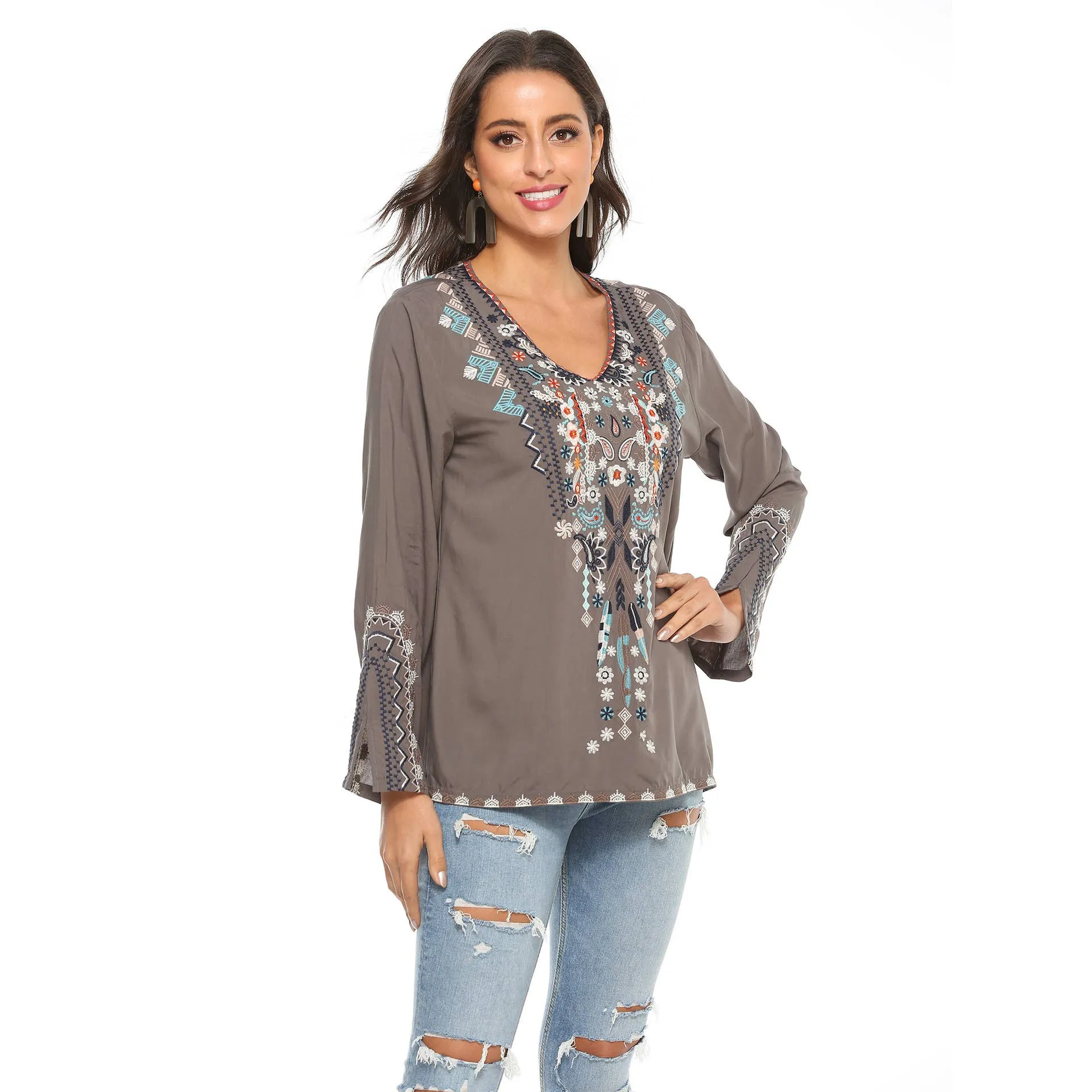 COTTON PLUS-SIZE STYLE EMBROIDERED BLOUSE_CWTBLL0822