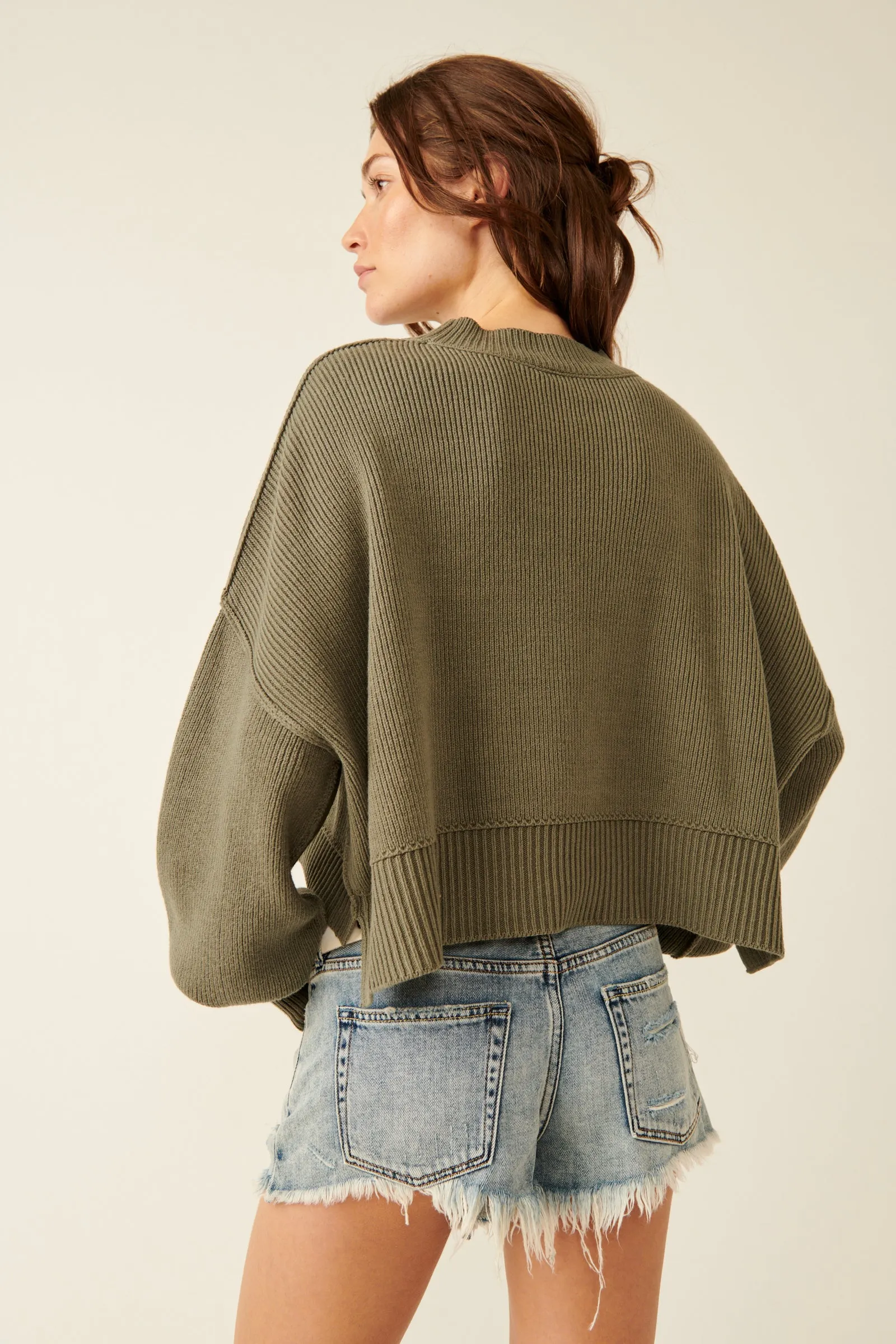 Easy Street Crop Pullover Dried Basil