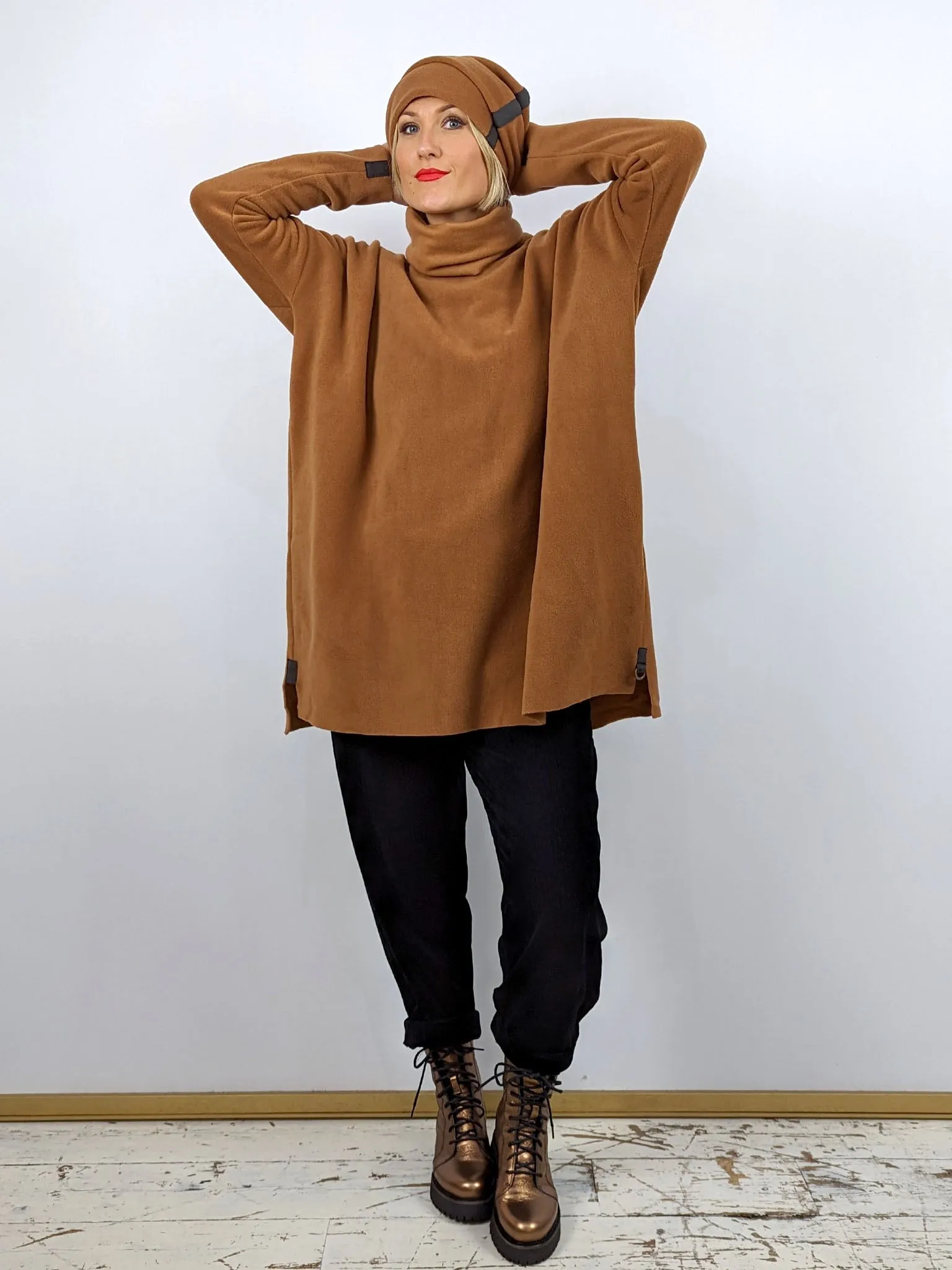 Henriette Steffensen 1288 High Neck Fleece Tunic in RUST