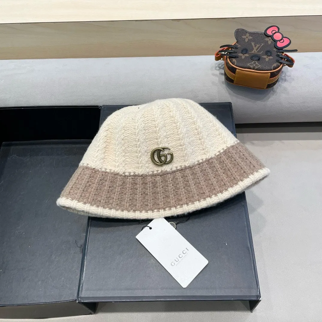 KNIT BUCKET HAT IN BEIGE MIX MEDIUM BROWN WOOL 431640