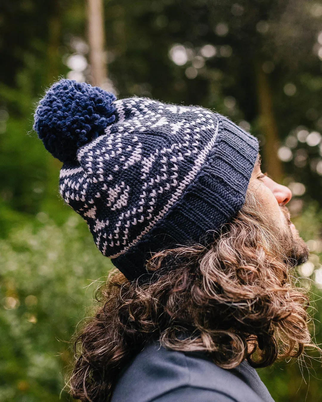 West Coast Recycled Bobble Hat - Rich Navy